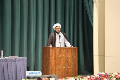 نشست هم اندیشی جمعی از طلاب و روحانیون استان با استاندار یزد
