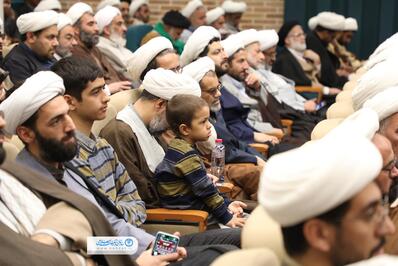 نشست هم اندیشی جمعی از طلاب و روحانیون استان با استاندار یزد