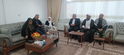 دیدار با خانواده شهدا مریوان به مناسبت سالروز وفات حضرت ام البنین (س)