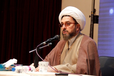 همایش تبیین برنامه‌های چله انقلاب در قزوین