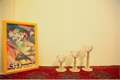 نمایشگاه «ستاره‌های زمین» اشاره به سیرتشکیل جلسات خانگی قرآن کریم از صدر اسلام تا کنون در حرم شاهچراغ (ع) برگزار شد