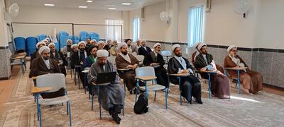 جلسه بصیرتی روحانیون شهرستان میبد به مناسبت ۹ دی