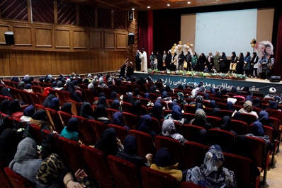 جشن دخترانه و مادرانه میلاد حضرت زهرا (س) و گرامیداشت مقام مادر و زن در قزوین