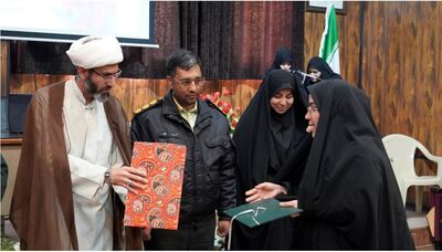 آیین تجلیل از بانوان فعال فرهنگی اجتماعی در شیراز برگزار شد
