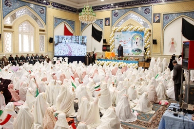 جشن تکلیف ۱۴۰۰ دختر دانش‌آموز در قزوین