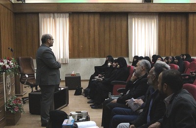 برگزاری کارگاه‌های توانمندسازی و بازآموزی معلمان قرآن کریم