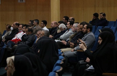 تجلیل از برگزیدگان جشنواره همدان به روایت تصویر