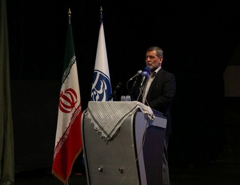 تجلیل از برگزیدگان جشنواره همدان به روایت تصویر