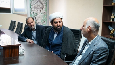 بازدید رئیس سازمان مدیریت و برنامه ریزی خوزستان از مرکز رسانه