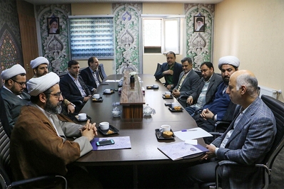 بازدید رئیس سازمان مدیریت و برنامه ریزی خوزستان از مرکز رسانه