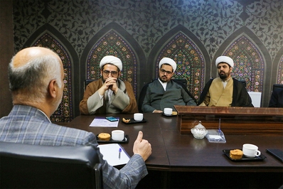 بازدید رئیس سازمان مدیریت و برنامه ریزی خوزستان از مرکز رسانه