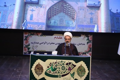 سومین همایش بزرگ ستایشگران برگزار شد