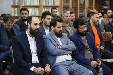 دیدار جمعی از شعرا و مداحان اهل بیت (ع) با امام جمعه قزوین