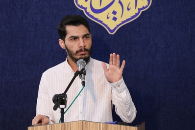 دیدار جمعی از شعرا و مداحان اهل بیت (ع) با امام جمعه قزوین