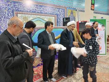تجلیل از دانش آموزان شرکت کننده در اعتکاف شهرستان چوار