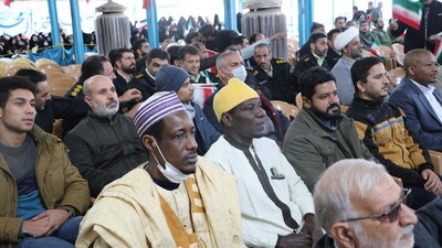 پرسنل اداره کل تبلیغات اسلامی در مراسم جشن آغاز دهه فجر انقلاب اسلامی حضور یافتند