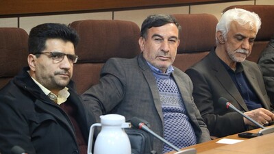 نشست و جلسه مسئولین کانونهای فرهنگی تبلیغی شهر اصفهان