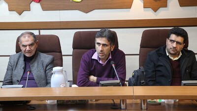 نشست و جلسه مسئولین کانونهای فرهنگی تبلیغی شهر اصفهان