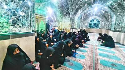 محفل انس با قرآن کریم با حضور قاری بین المللی