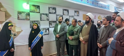 در جنگ شناختی کنونی برای روشنگری نسل نو بکوشیم