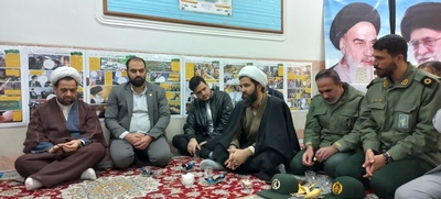 در جنگ شناختی کنونی برای روشنگری نسل نو بکوشیم