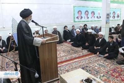 مبلغین دستاورد‌های نظام اسلامی را تبیین کنند