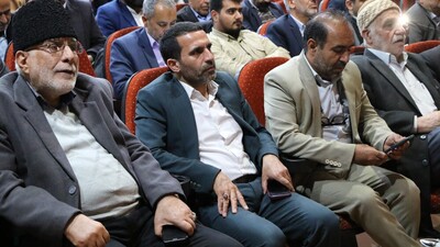 همایش فصلی مداحان طراز انقلاب اسلامی در اصفهان