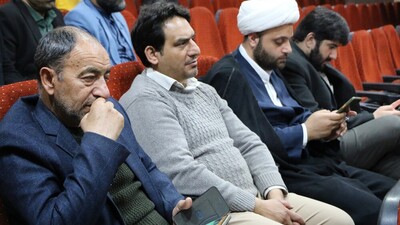 همایش فصلی مداحان طراز انقلاب اسلامی در اصفهان
