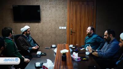 جلسه هم اندیشی مدیر شبکه دو و مدیر کل تبلیغات اسلامی خوزستان