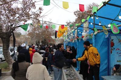 جشن یک کیلومتری ملایری‌ها در میلاد منجی همرمان با سراسر استان همدان