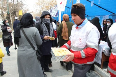 جشن یک کیلومتری ملایری‌ها در میلاد منجی همرمان با سراسر استان همدان