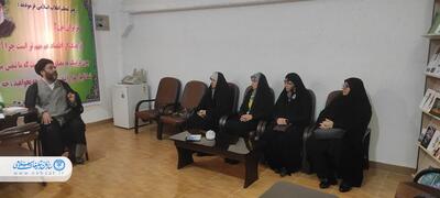 فعالان قرآنی هفتکل با طرح قرآنی «زندگی با آیه‌ها» آشنا شدند