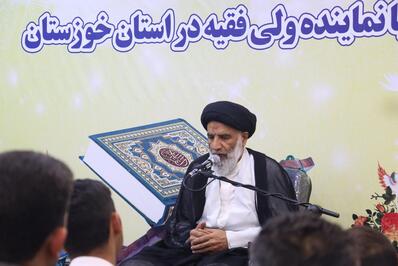 دیدار جامعه قرآنی خوزستان با نماینده ولی فقیه در خوزستان