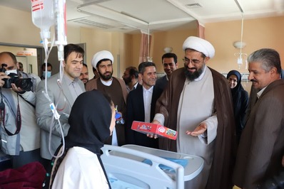 مدیرکل تبلیغات اسلامی همدان از بیمارستان کودکان بازدید کرد