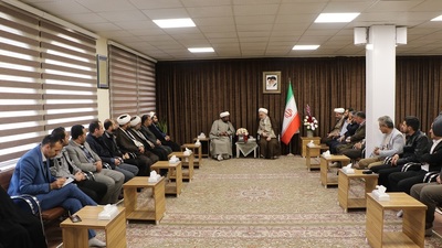 دیدار مدیرکل و کارکنان سازمان تبلیغات اسلامی استان با نماینده ولی فقیه در کردستان