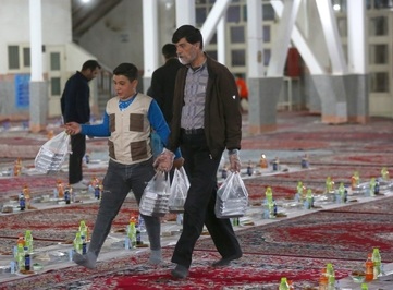 جشن تکلیف پسران دانش آموزان در همدان