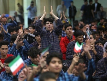 جشن تکلیف پسران دانش آموزان در همدان