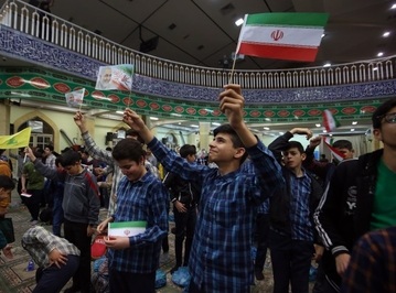 جشن تکلیف پسران دانش آموزان در همدان