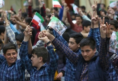 جشن تکلیف پسران دانش آموزان در همدان