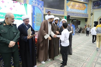 جشن تکلیف پسران دانش آموزان در همدان