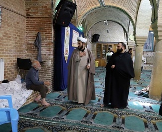حضور پرشور جوانان در اعتکاف دهه آخر رمضان همدان