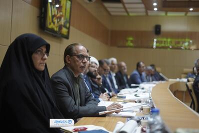 نشست شورای فرهنگ عمومی فارس با محوریت زندگی با آیه‌ها