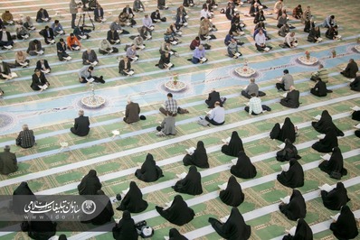 جزءخوانی قرآن کریم در مصلی تبریز