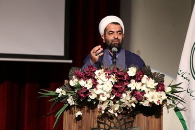 تصاویر/ نشست کانون‌های فرهنگی تبلیغی، روحانیون فعال و بانوان فرهنگی در اصفهان‎‎