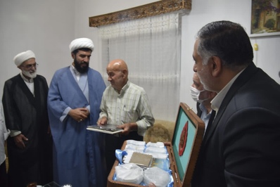 تجلیل مدیرکل تبلیغات اسلامی گلستان از پیرغلامان اهل بیت (ع)