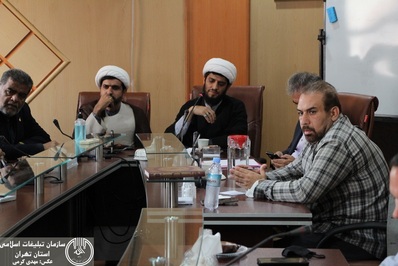 دیدار منتخبین شورای هیئات مذهبی با مدیرکل تبلیغات اسلامی