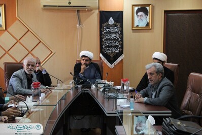 دیدار اعضای کانون مداحان استان تهران با حجت‌الاسلام زهرایی