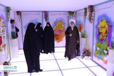 نشست ملی پرده‌خوانی زنان عاشورایی در اصفهان