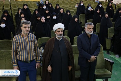 همایش مبلغه‌های اعزامی به موسم اربعین با سخنرانی حجت الاسلام فوقی مدیر کل تبلیغات اسلامی اصفهان برگزار شد.