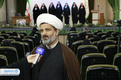 همایش مبلغه‌های اعزامی به موسم اربعین با سخنرانی حجت الاسلام فوقی مدیر کل تبلیغات اسلامی اصفهان برگزار شد.
